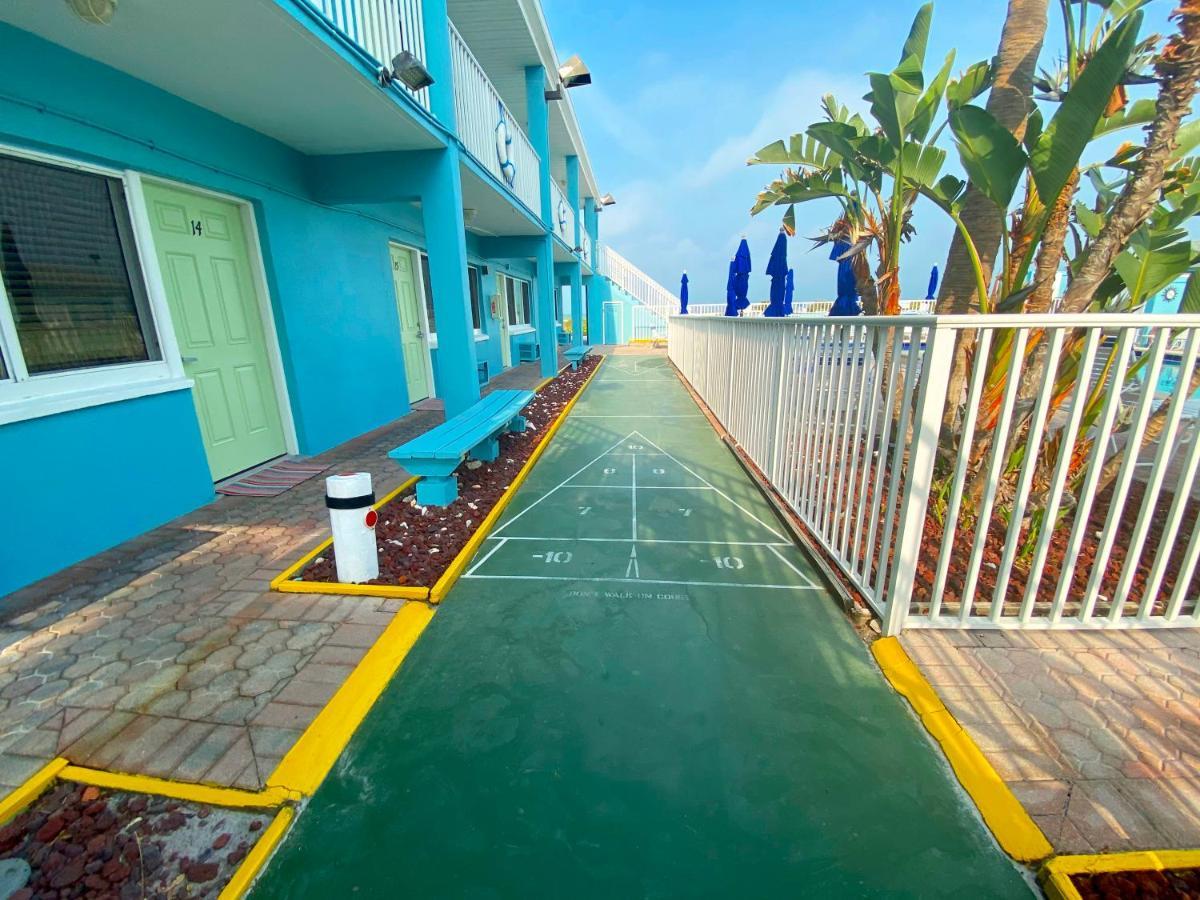 Апарт отель Nautical Watch Belleair Beach Экстерьер фото